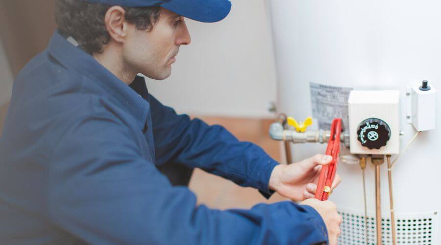 Professional sewer line replacement in Lone Tree, IA